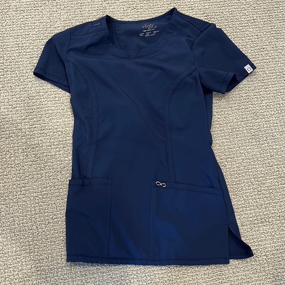 XXS scrub top Cherokee infinity